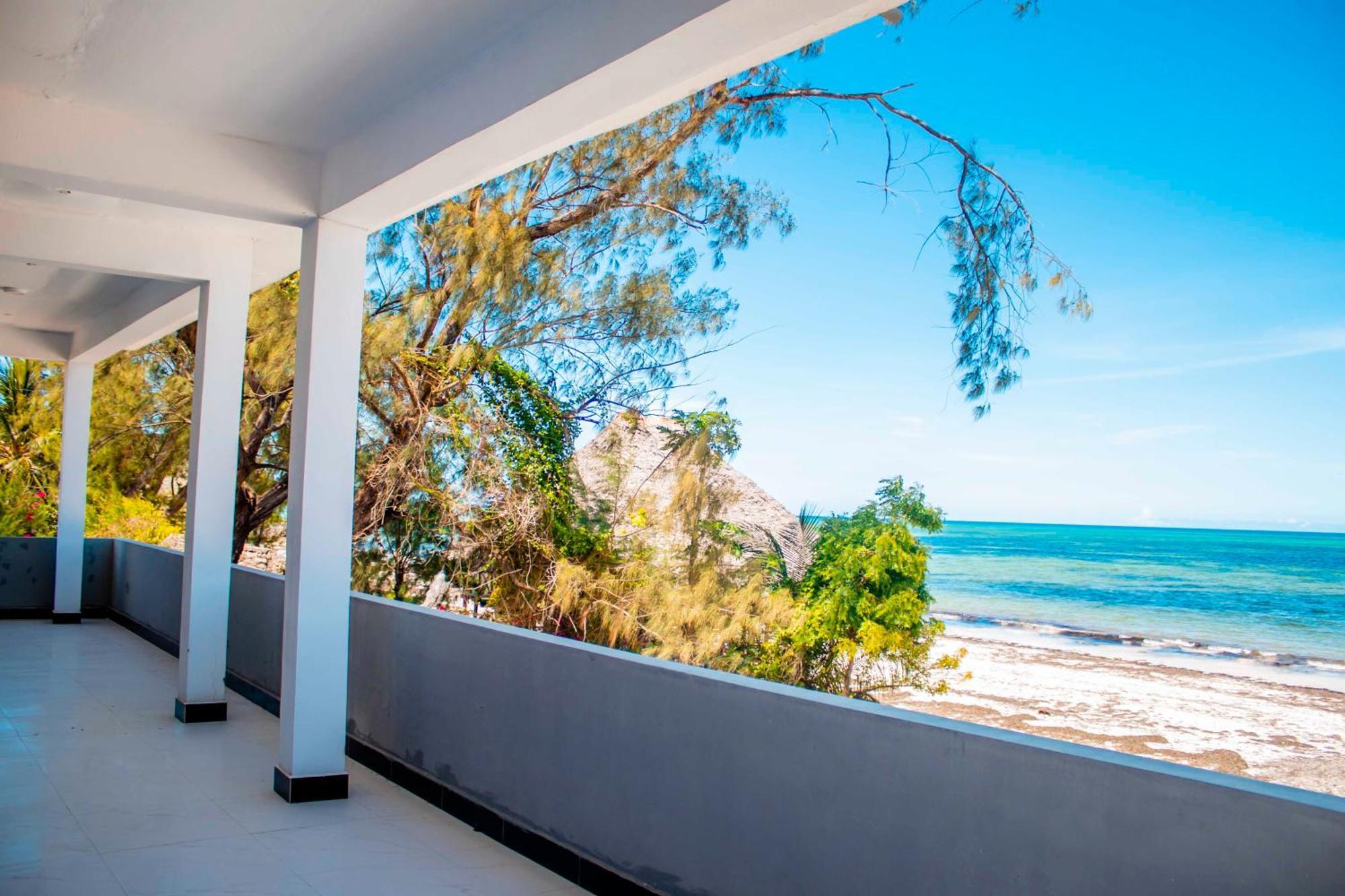 Hotell Zanzibar Beach Front Uroa