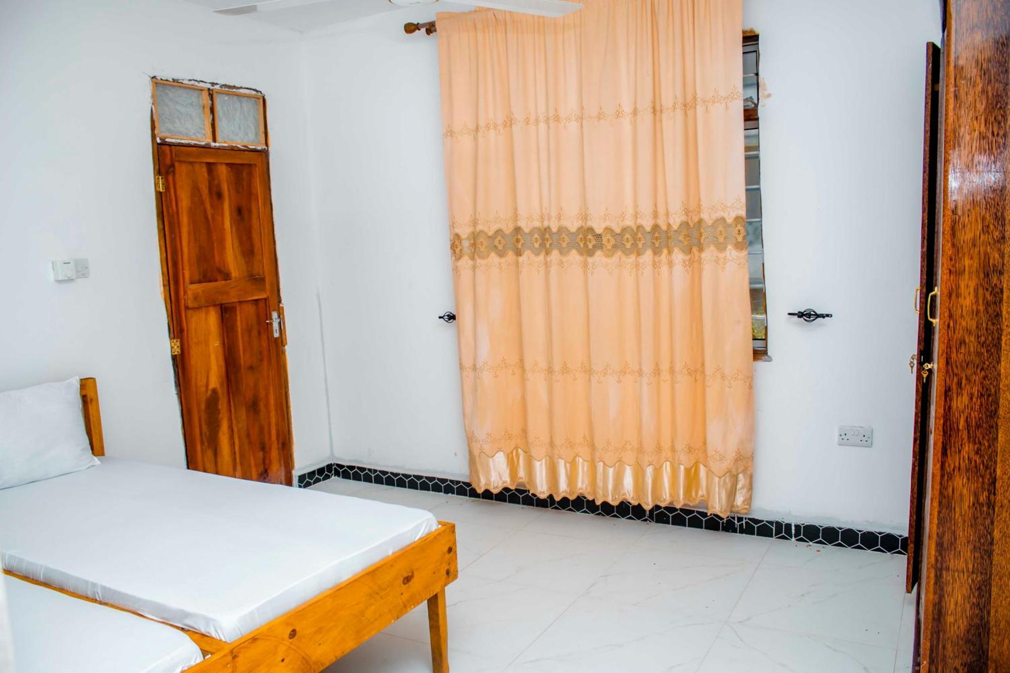 Hotel Zanzibar Beach Front Uroa